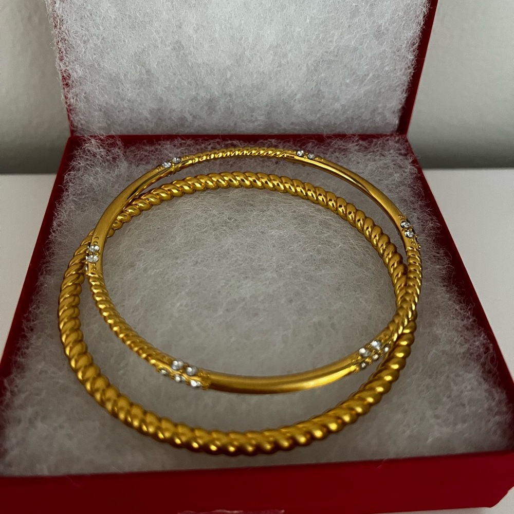 Brighton Gold Tone Twisted and Smooth Bangle Bracelet Set
